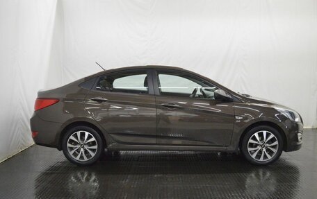 Hyundai Solaris II рестайлинг, 2016 год, 1 050 000 рублей, 4 фотография