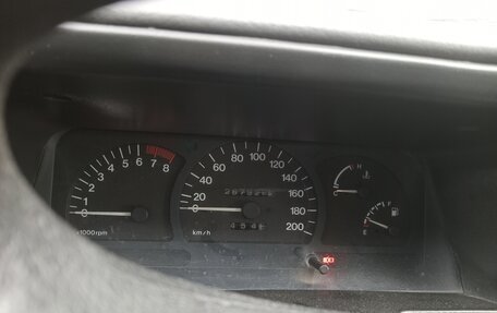 Daewoo Nexia I рестайлинг, 2003 год, 100 000 рублей, 6 фотография