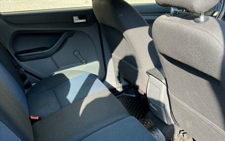 Ford Focus II рестайлинг, 2005 год, 699 000 рублей, 11 фотография
