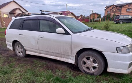 Nissan Wingroad III, 2001 год, 385 000 рублей, 2 фотография