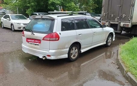 Nissan Wingroad III, 2001 год, 385 000 рублей, 5 фотография