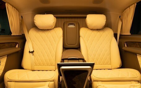 Mercedes-Benz V-Класс, 2022 год, 27 990 000 рублей, 25 фотография