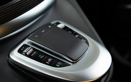 Mercedes-Benz V-Класс, 2022 год, 27 990 000 рублей, 27 фотография