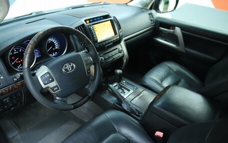Toyota Land Cruiser 200, 2011 год, 3 120 000 рублей, 11 фотография