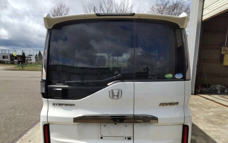 Honda Stepwgn IV, 2020 год, 1 982 000 рублей, 4 фотография