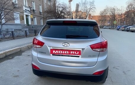Hyundai ix35 I рестайлинг, 2010 год, 1 150 000 рублей, 2 фотография