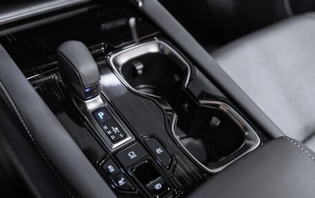 Lexus RX IV рестайлинг, 2024 год, 10 700 000 рублей, 20 фотография