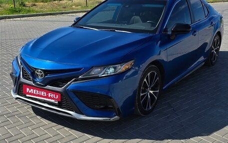 Toyota Camry, 2020 год, 2 250 000 рублей, 7 фотография