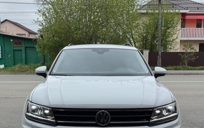 Volkswagen Tiguan II, 2020 год, 2 850 000 рублей, 1 фотография