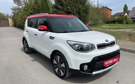 KIA Soul II рестайлинг, 2019 год, 1 899 000 рублей, 7 фотография