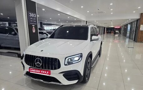 Mercedes-Benz GLB, 2022 год, 4 100 000 рублей, 3 фотография