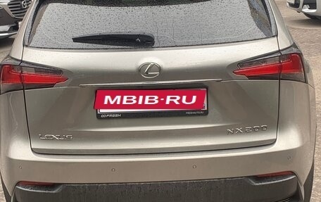 Lexus NX I, 2017 год, 3 350 000 рублей, 4 фотография