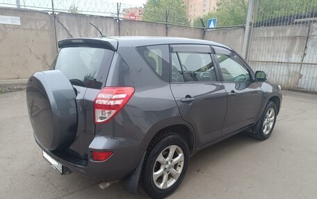 Toyota RAV4, 2011 год, 1 650 000 рублей, 2 фотография