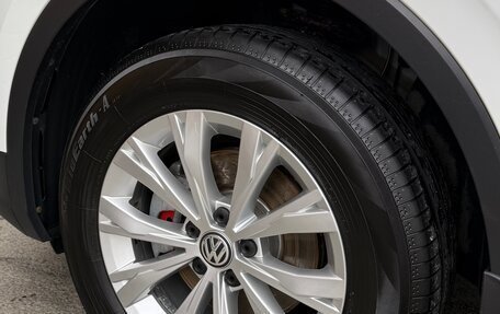 Volkswagen Tiguan II, 2020 год, 2 850 000 рублей, 10 фотография