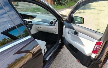 Mercedes-Benz C-Класс, 2011 год, 1 550 000 рублей, 8 фотография