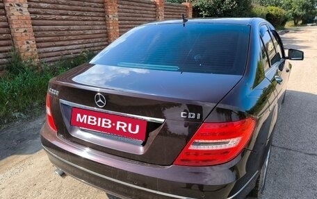 Mercedes-Benz C-Класс, 2011 год, 1 550 000 рублей, 2 фотография