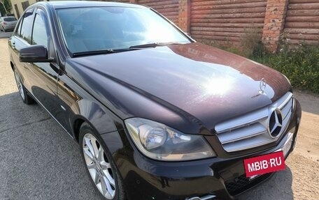 Mercedes-Benz C-Класс, 2011 год, 1 550 000 рублей, 4 фотография