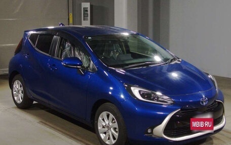 Toyota Aqua, 2021 год, 1 025 000 рублей, 4 фотография