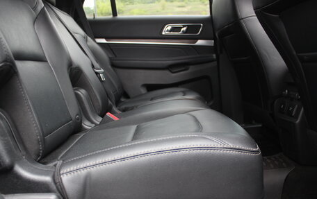 Ford Explorer VI, 2017 год, 2 655 000 рублей, 13 фотография