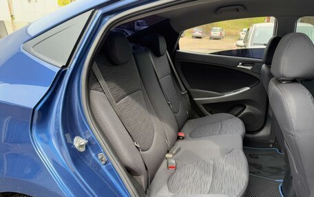 Hyundai Solaris II рестайлинг, 2015 год, 995 000 рублей, 7 фотография