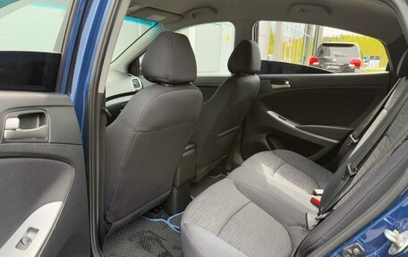 Hyundai Solaris II рестайлинг, 2015 год, 995 000 рублей, 11 фотография
