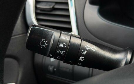 Hyundai Solaris II рестайлинг, 2015 год, 995 000 рублей, 18 фотография