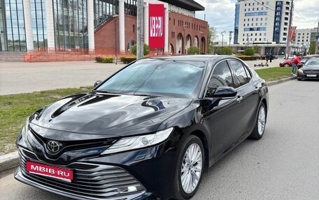 Toyota Camry, 2019 год, 3 049 000 рублей, 1 фотография