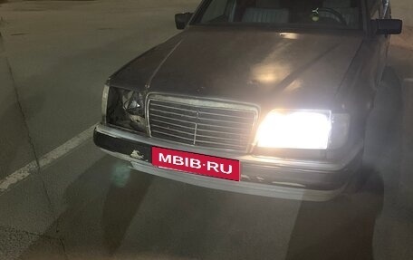 Mercedes-Benz W124, 1988 год, 135 000 рублей, 2 фотография