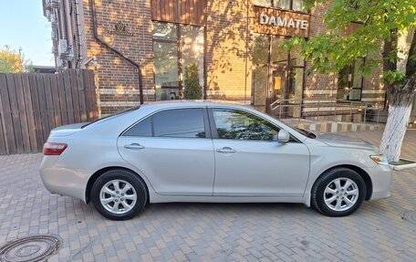 Toyota Camry, 2011 год, 1 300 000 рублей, 10 фотография