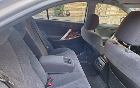 Toyota Camry, 2011 год, 1 300 000 рублей, 8 фотография