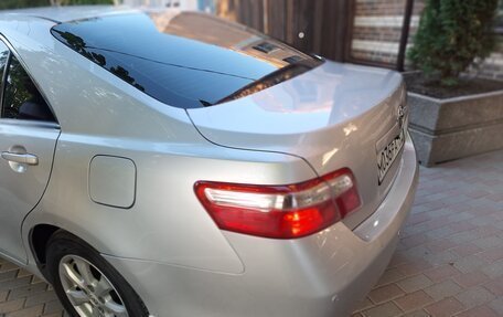 Toyota Camry, 2011 год, 1 300 000 рублей, 24 фотография