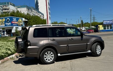 Mitsubishi Pajero IV, 2011 год, 2 190 000 рублей, 11 фотография