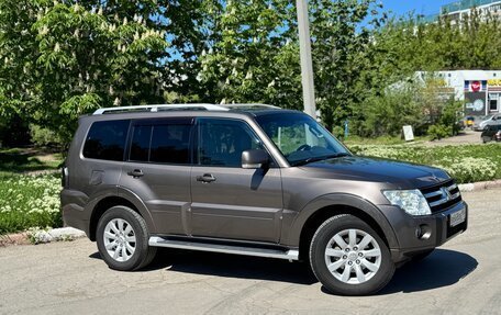 Mitsubishi Pajero IV, 2011 год, 2 190 000 рублей, 10 фотография