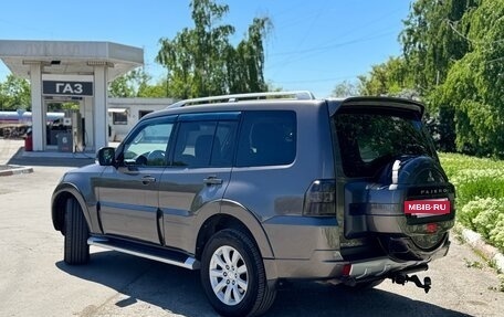 Mitsubishi Pajero IV, 2011 год, 2 190 000 рублей, 6 фотография