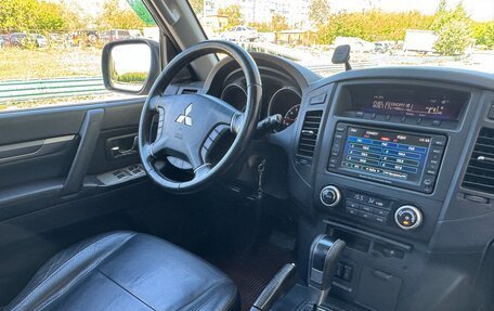 Mitsubishi Pajero IV, 2011 год, 2 190 000 рублей, 20 фотография