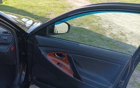 Toyota Camry, 2009 год, 1 350 000 рублей, 10 фотография