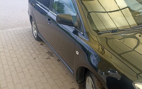 Toyota Avensis III рестайлинг, 2005 год, 620 000 рублей, 12 фотография
