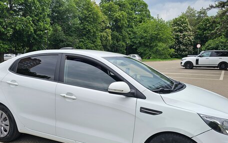 KIA Rio III рестайлинг, 2011 год, 750 000 рублей, 2 фотография
