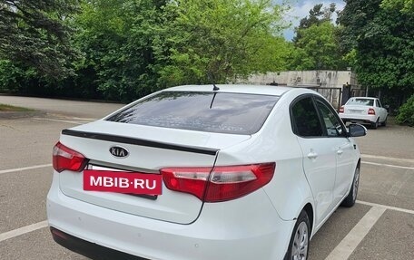 KIA Rio III рестайлинг, 2011 год, 750 000 рублей, 3 фотография