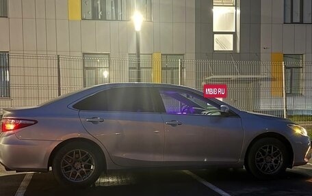 Toyota Camry, 2017 год, 2 300 000 рублей, 8 фотография