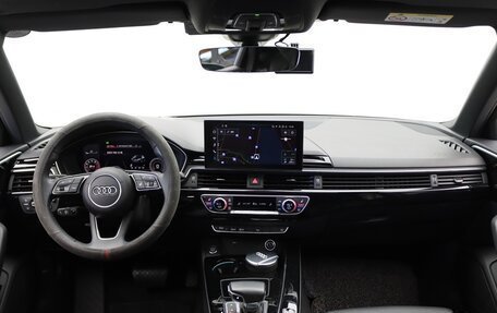 Audi A4, 2022 год, 2 950 000 рублей, 5 фотография
