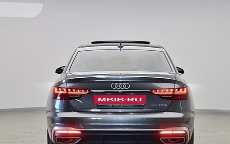 Audi A4, 2022 год, 2 950 000 рублей, 4 фотография