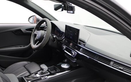Audi A4, 2022 год, 2 950 000 рублей, 9 фотография
