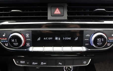 Audi A4, 2022 год, 2 950 000 рублей, 16 фотография