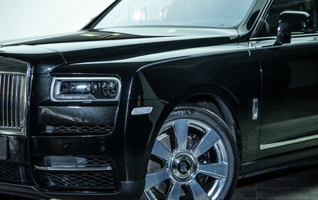 Rolls-Royce Cullinan, 2021 год, 49 900 000 рублей, 4 фотография