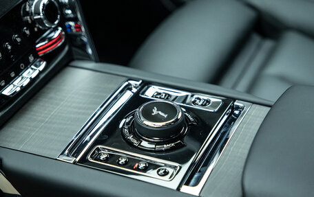 Rolls-Royce Cullinan, 2021 год, 49 900 000 рублей, 14 фотография