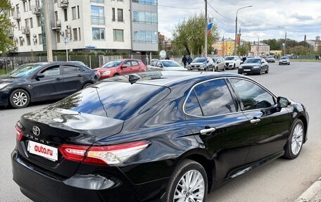 Toyota Camry, 2019 год, 3 049 000 рублей, 4 фотография