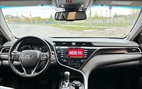 Toyota Camry, 2019 год, 3 049 000 рублей, 9 фотография