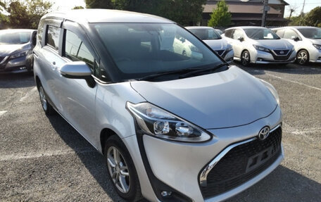 Toyota Sienta II, 2020 год, 1 250 000 рублей, 4 фотография