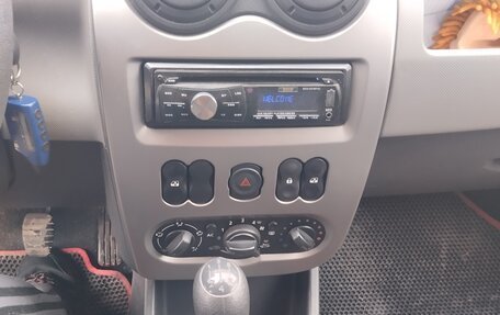 Renault Sandero II рестайлинг, 2014 год, 849 000 рублей, 7 фотография